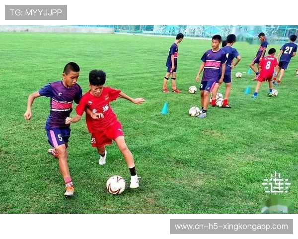 青训是否注重球员技术动作的科学训练和规范化，青训对足球的重要性